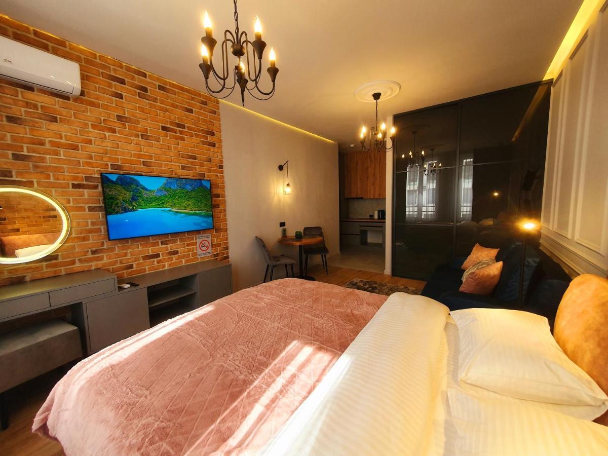 Designer Apartment In The Residential Complex "Yaroslavivsky City" In The Center Of Kiev Kültér fotó